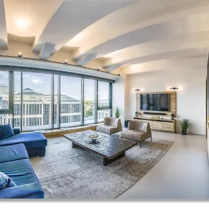Loft Astoria דירה